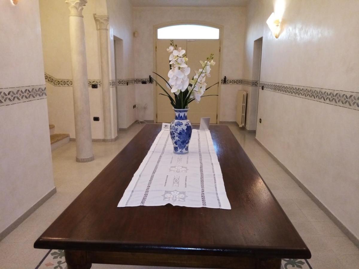 B&B Residence Il Ciliegio , Via Villa Superiore 93 Luzzara Suzzara Bagian luar foto