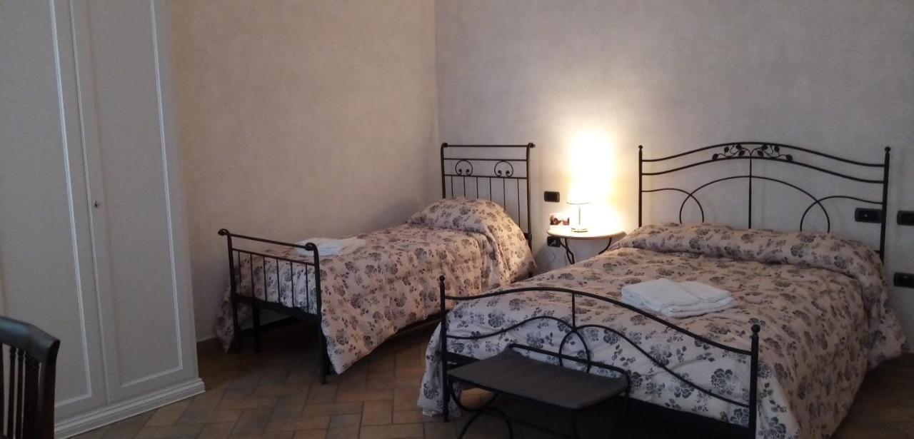 B&B Residence Il Ciliegio , Via Villa Superiore 93 Luzzara Suzzara Bagian luar foto