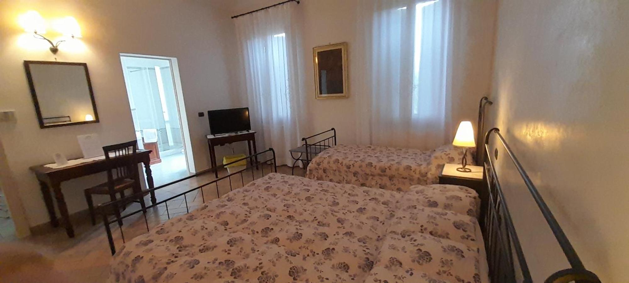 B&B Residence Il Ciliegio , Via Villa Superiore 93 Luzzara Suzzara Bagian luar foto